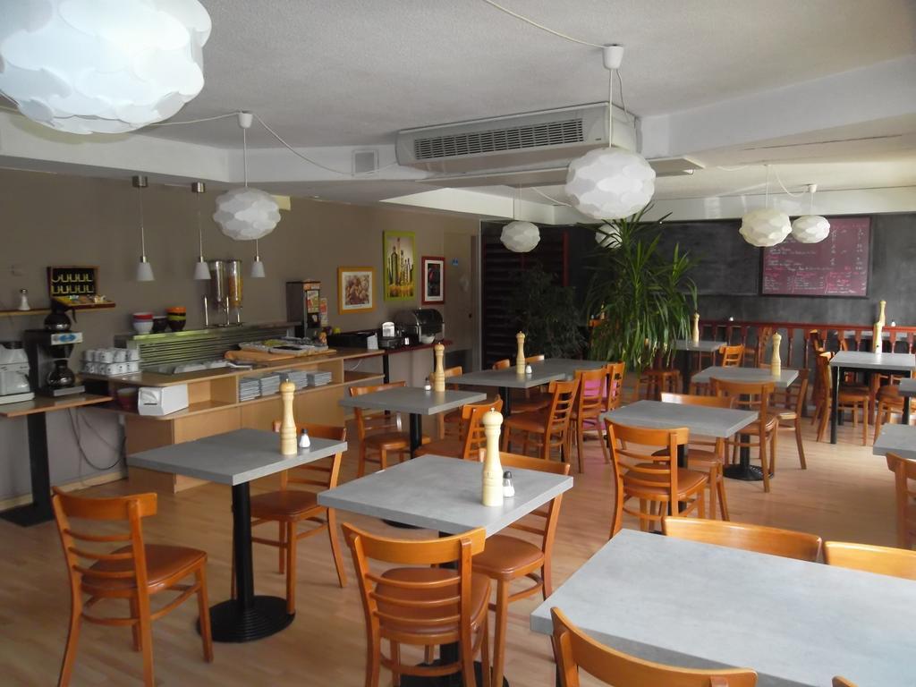 Comfort Hotel Grenoble Saint Egreve Екстериор снимка