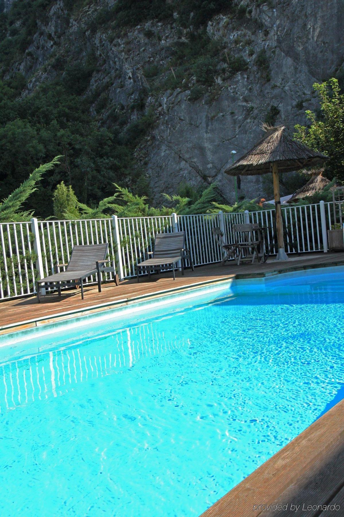 Comfort Hotel Grenoble Saint Egreve Екстериор снимка