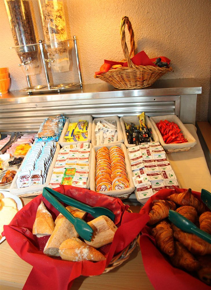 Comfort Hotel Grenoble Saint Egreve Екстериор снимка