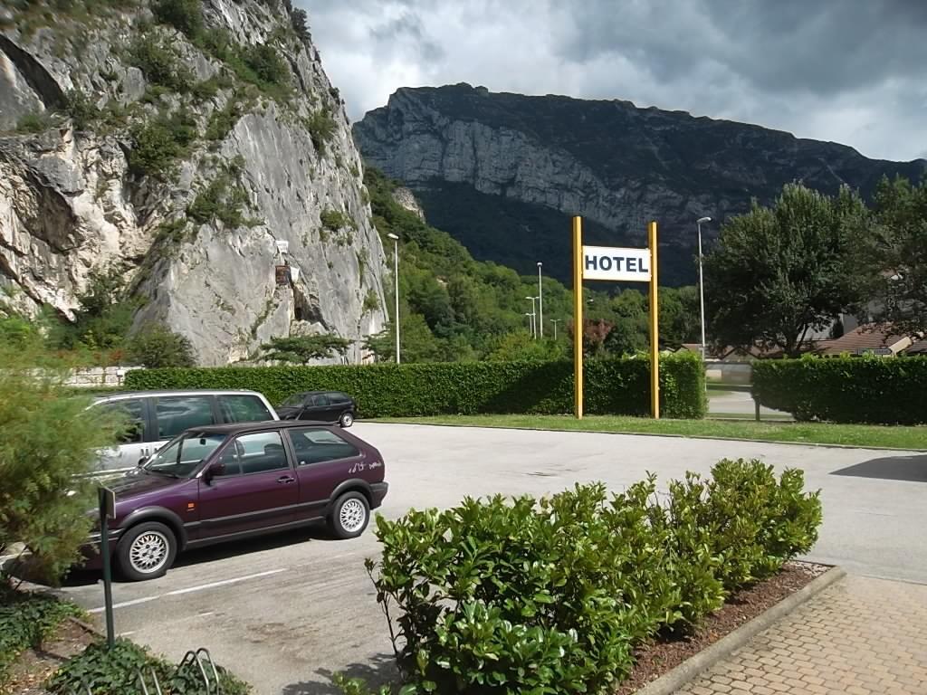 Comfort Hotel Grenoble Saint Egreve Екстериор снимка