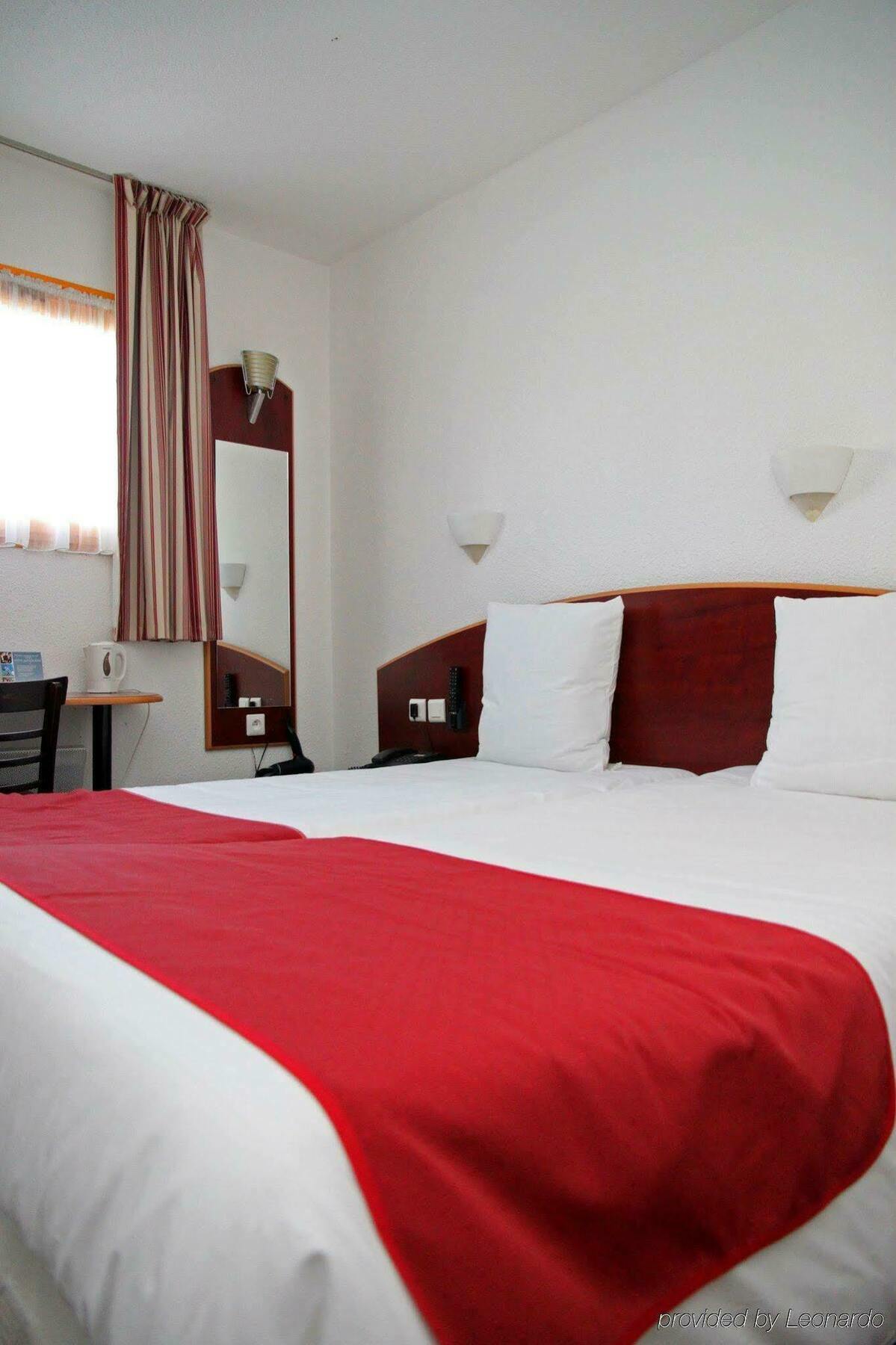Comfort Hotel Grenoble Saint Egreve Екстериор снимка